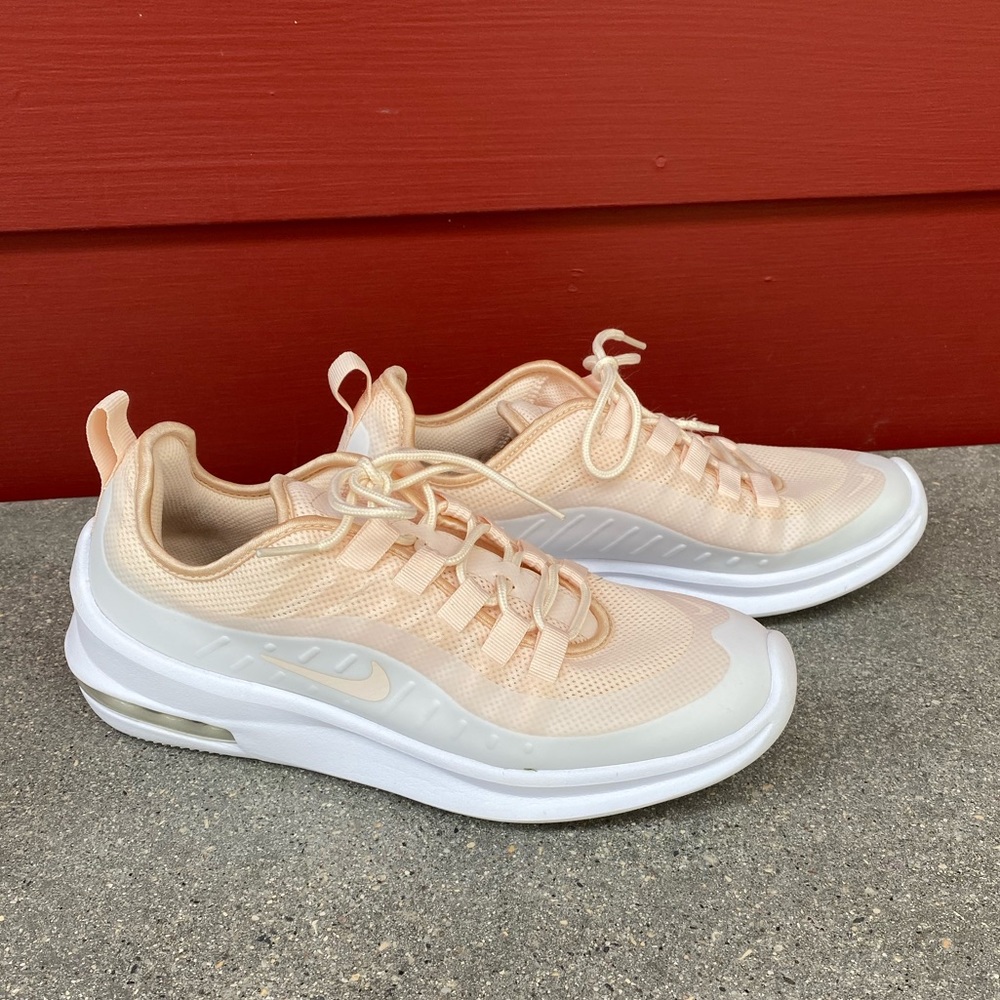 Nike Air Max Axis